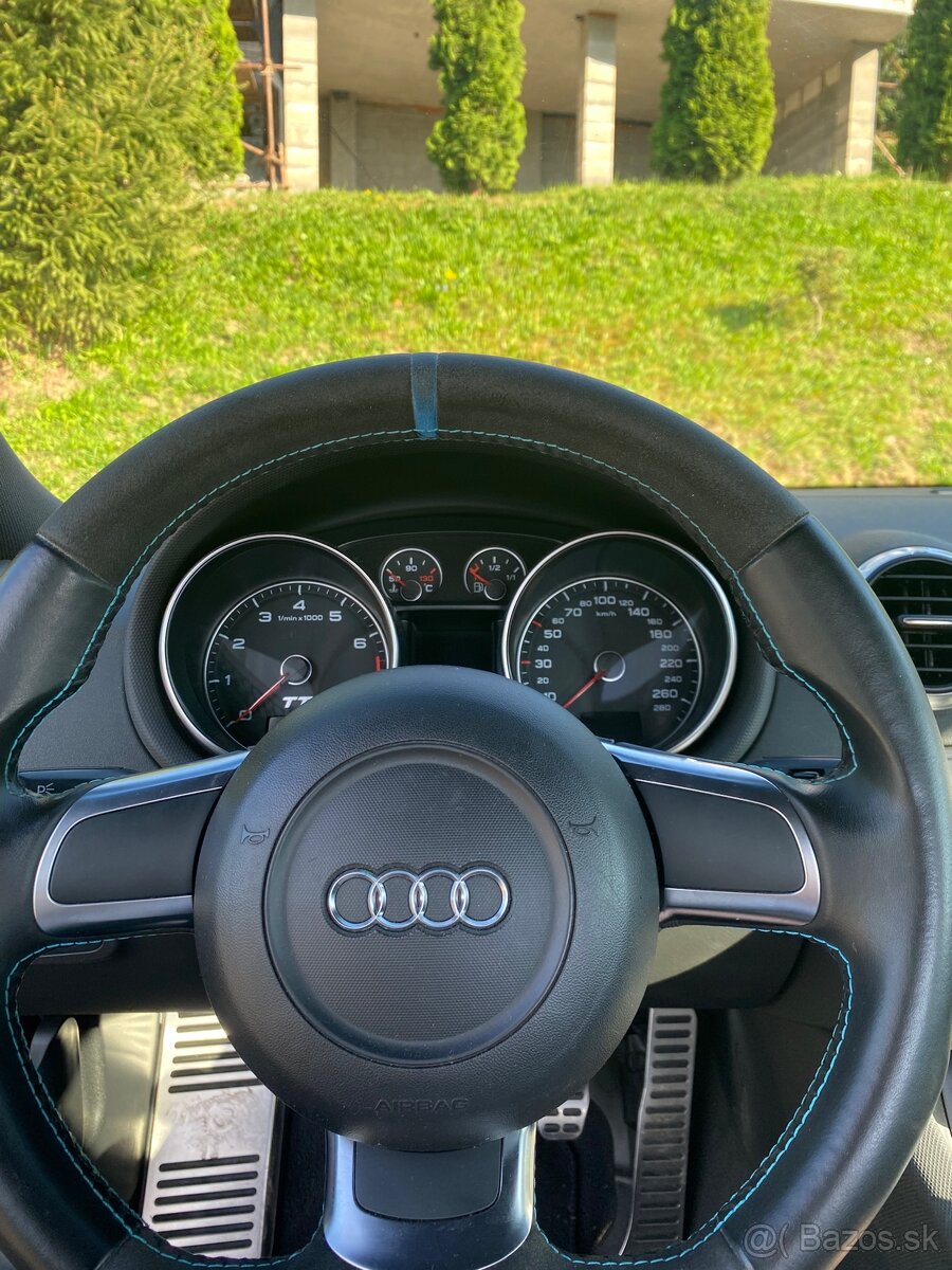 audi tt - 8
