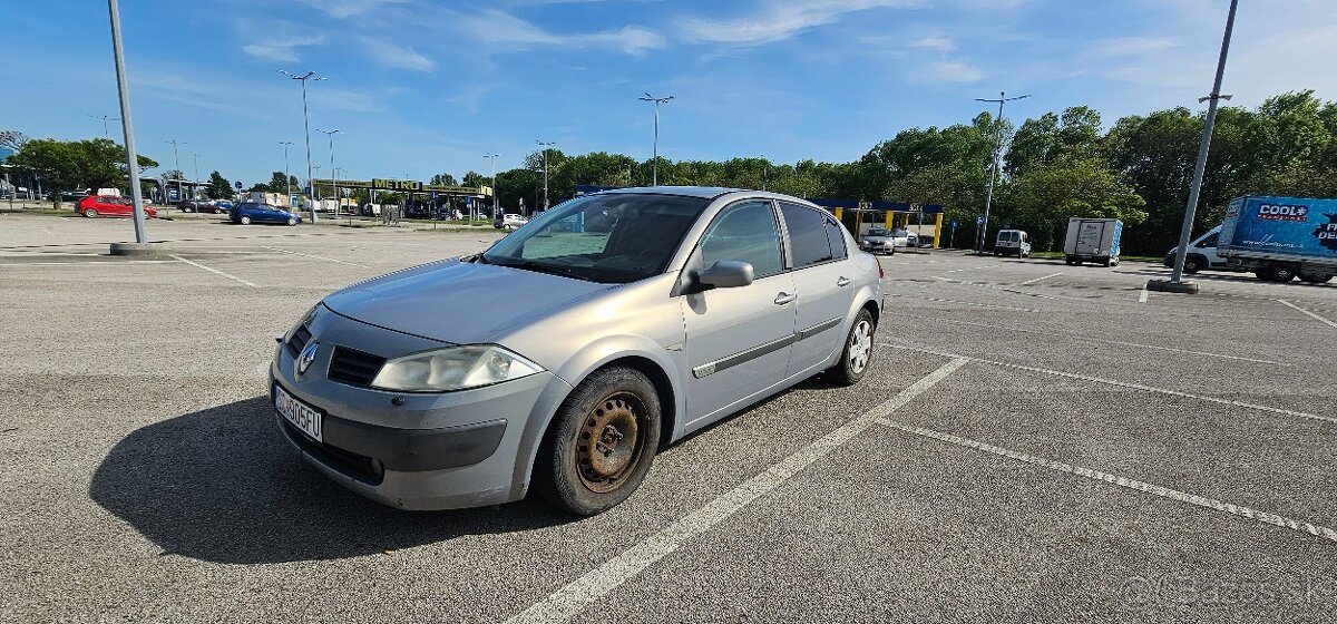 Renault Megane - 8