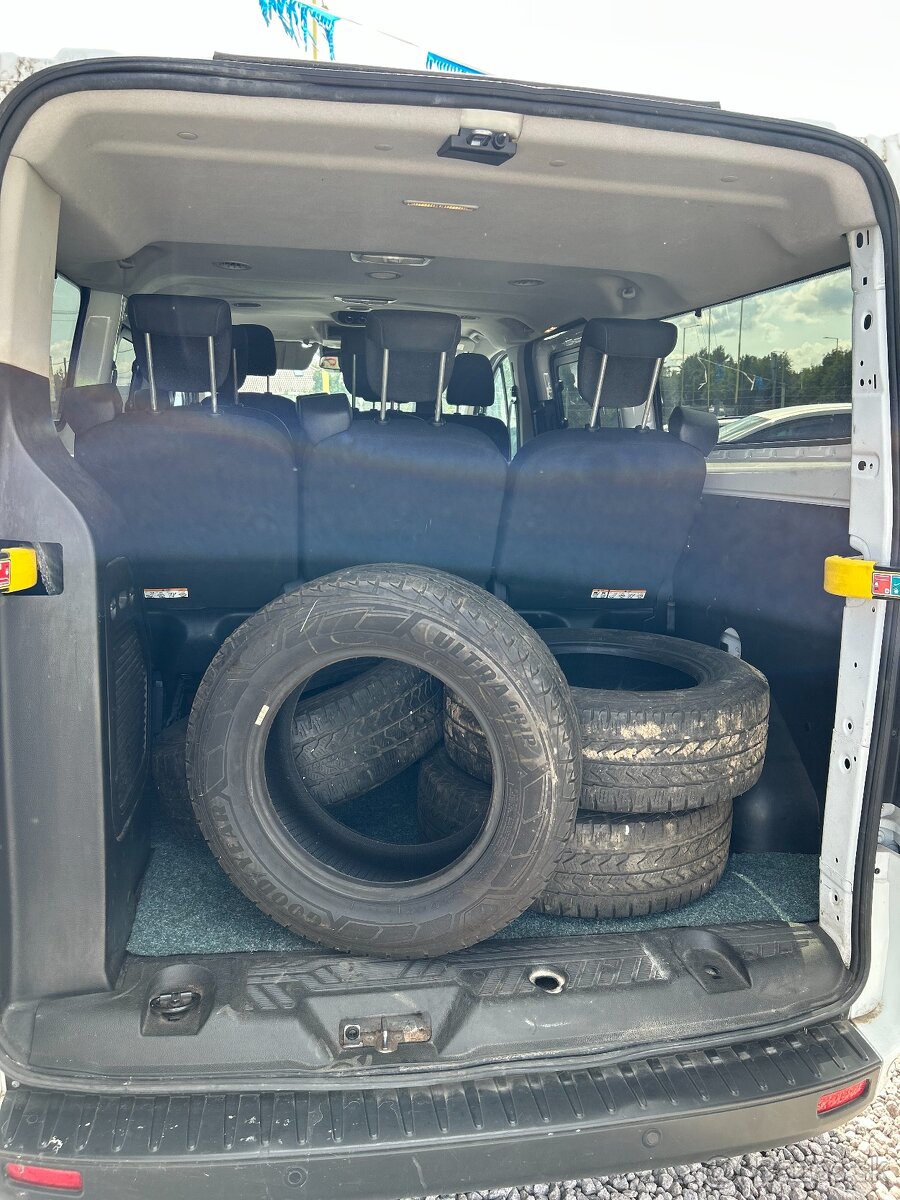 Ford Transit Custom 2,0TDI 96kw,NM,MT6, 9 miestný - 8