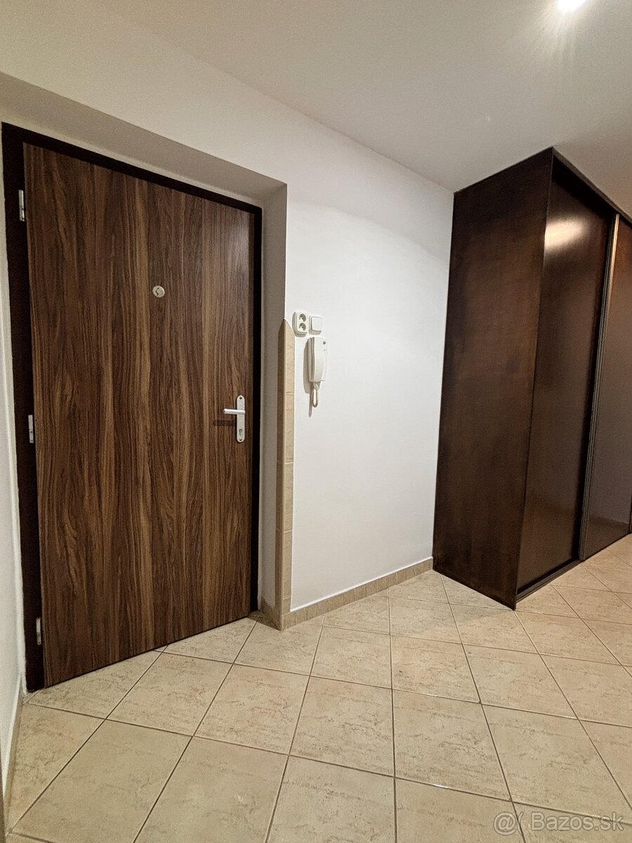 Mirareal-prenájom 3izb. byt R. Dilonga - 8