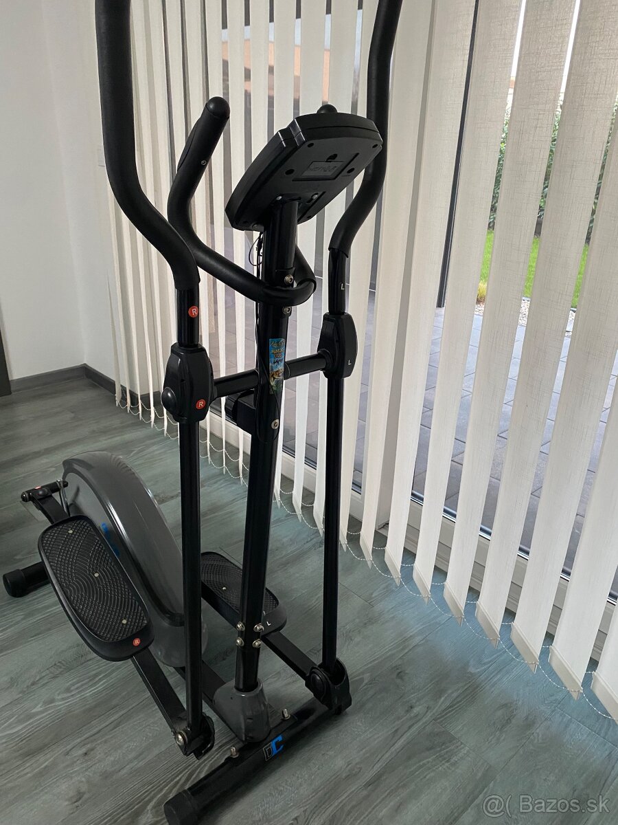 Elipticky trenažér - 8