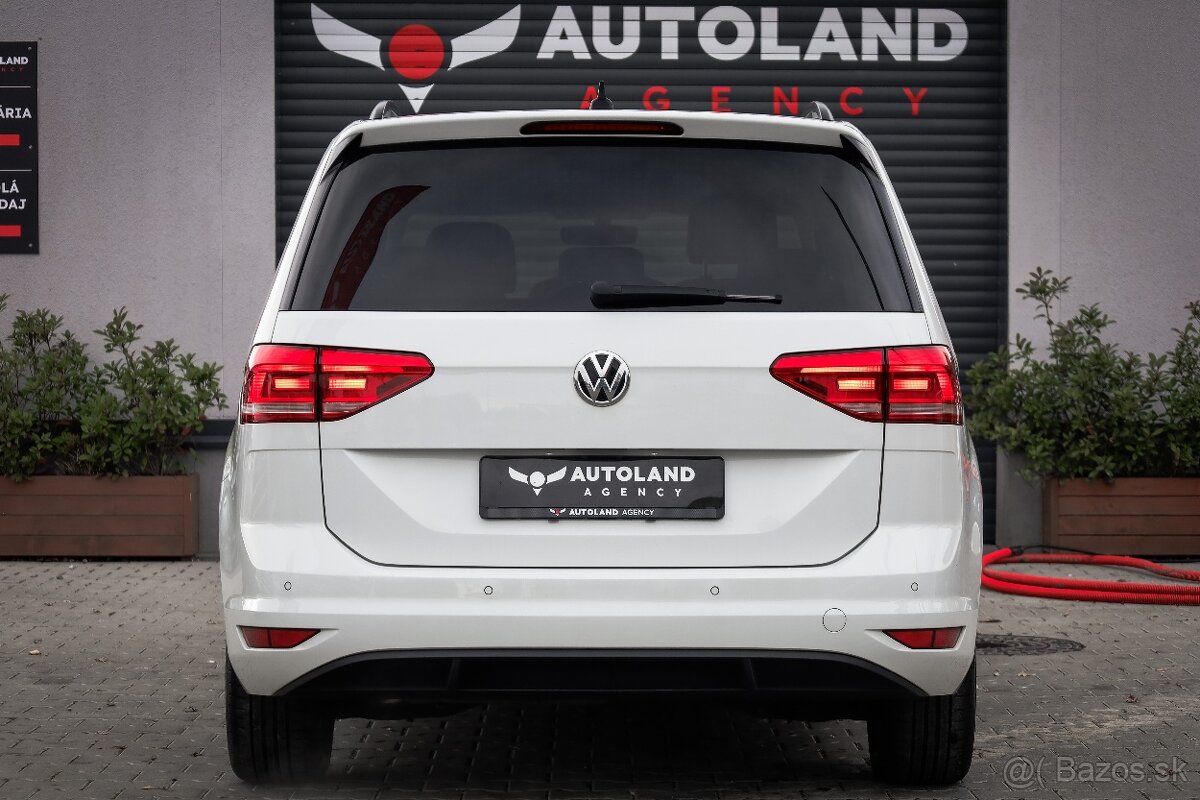 Volkswagen Touran 2.0 TDI Comfortline DSG - 8