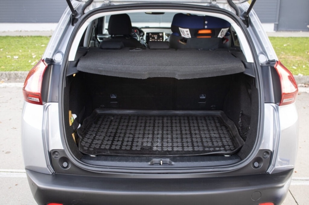 Peugeot 2008 1.2 PureTech Style - 8