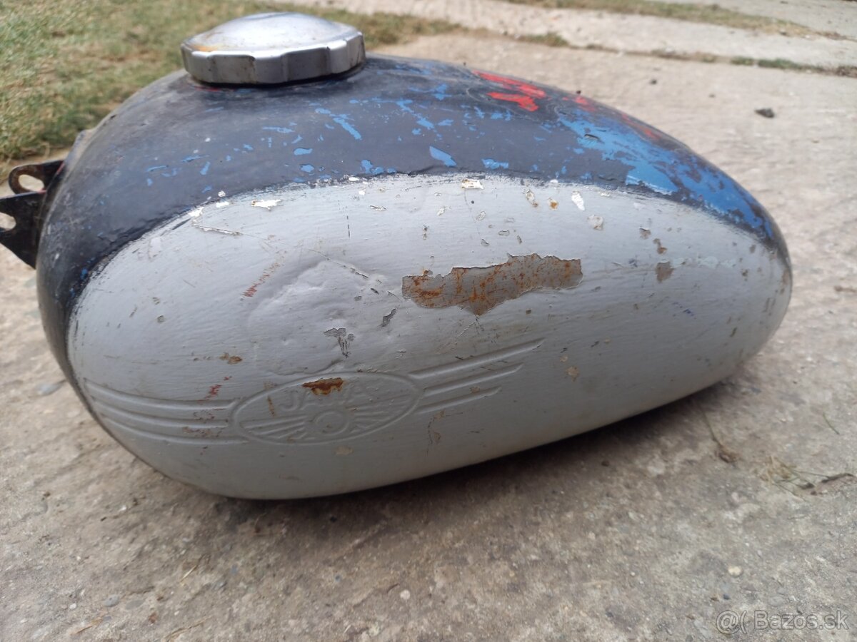 Nádrž jawa 250/353 , 350/354 - 8