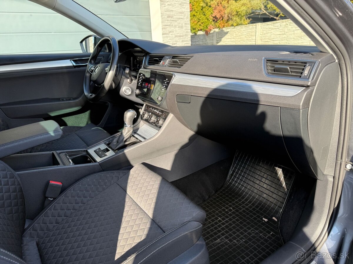 Škoda Superb Combi 2.0 TDI - 8