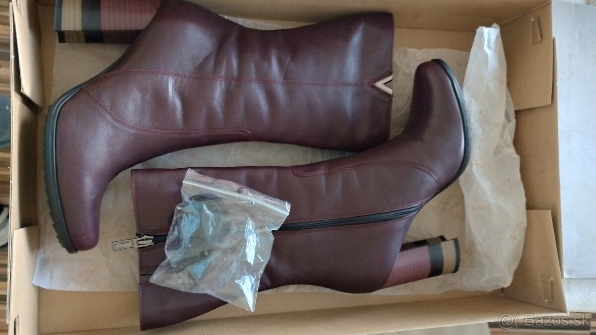 Kožené dámske čižmy, veľkosť 38 - 8