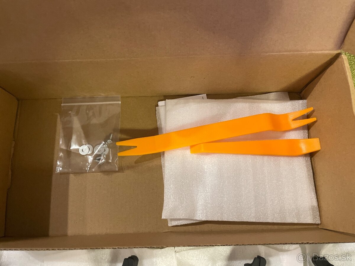 BMW F10/F11 NOVÉ madlá dverí čierne KOMPLET SADA - 8