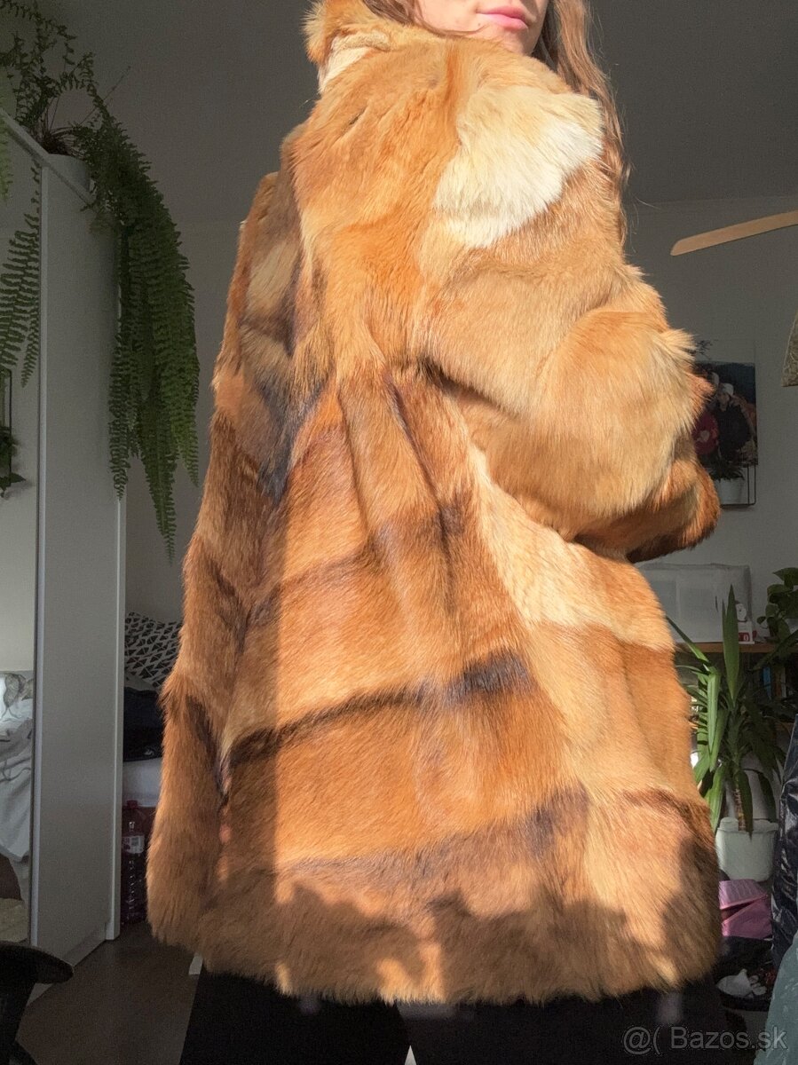 Vintage kabát z pravej kožušiny - 8