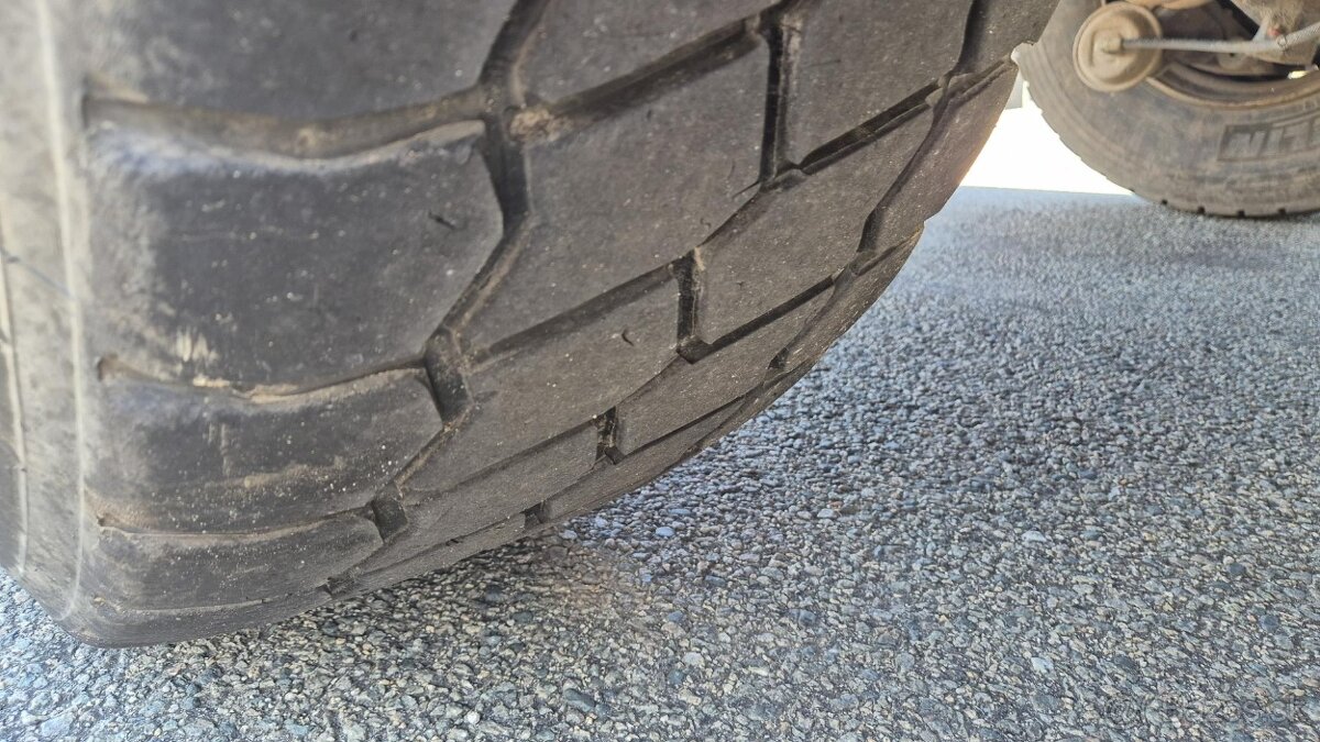 SCHWARZMÜLLER KIS 3/E - sklápěč 50 m3 - Fe / Al - 8