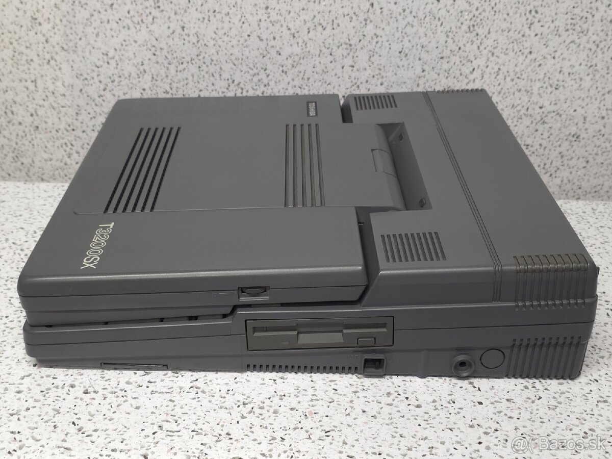 RETRO LAPTOP 》 TOSHIBA T3200SX 》HISTORICKÝ NOTEBOOK - 8