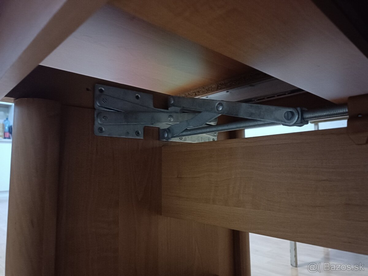 Konferenčný stolík- masív - 8