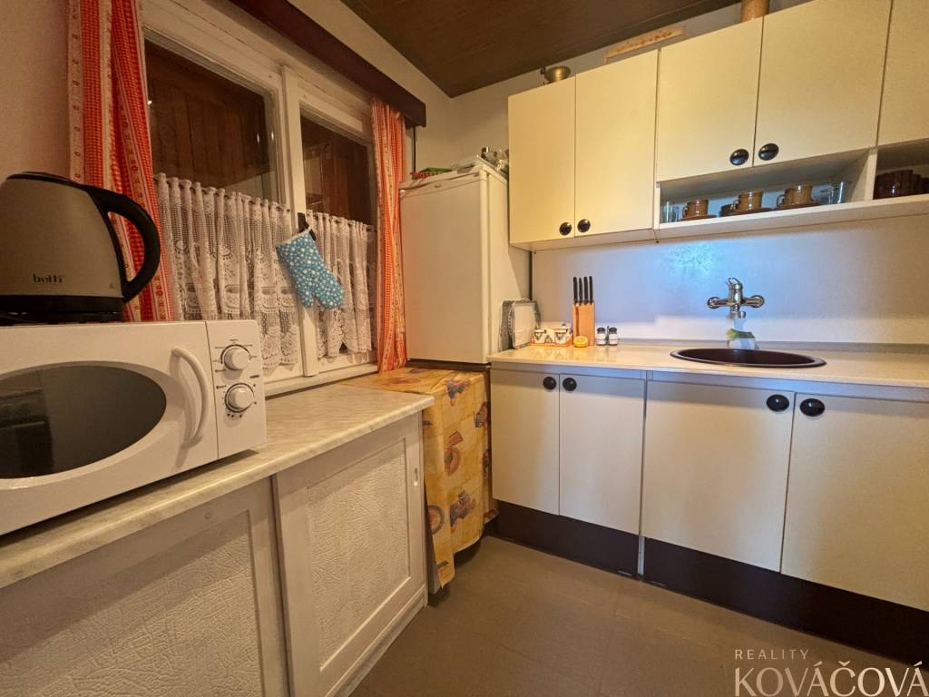 Na predaj chata, Drietoma – časť Brusné - 8