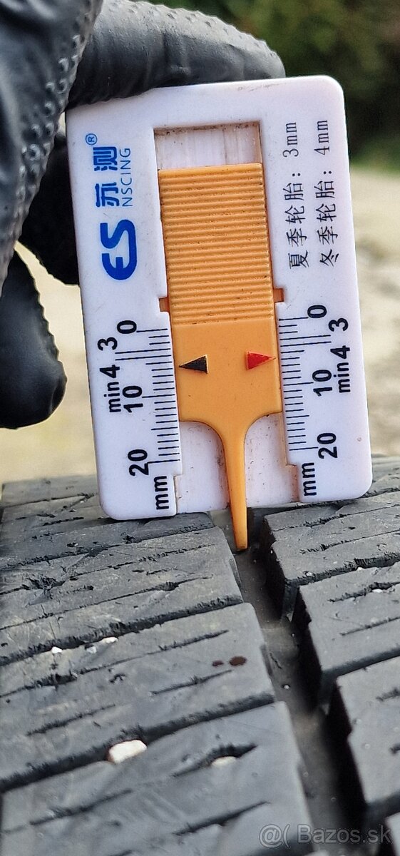 195/60 R16C Uniroyal - 8