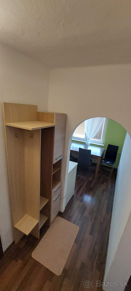 1.izb. byt s balkónom, Zvolen širšie centrum , investícia - 8