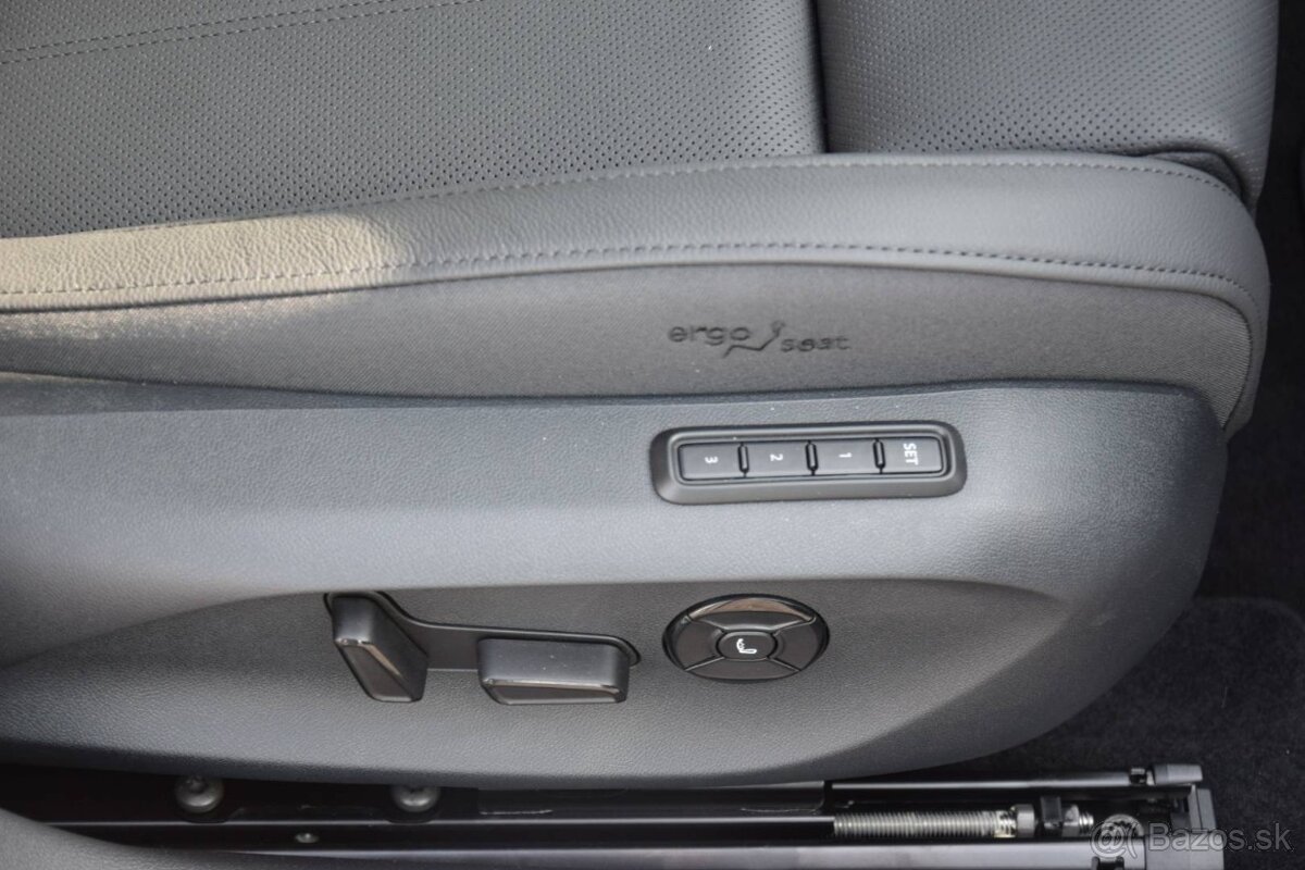 Škoda Superb Combi L & K 2.0 TDI 142 kw DSG 4x4 - 8