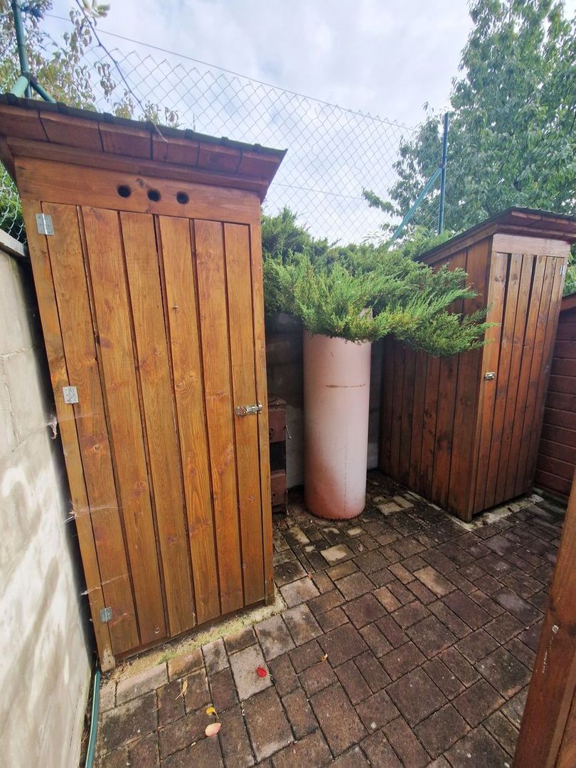 Chatka s pozemkom Dubina 2 - 8