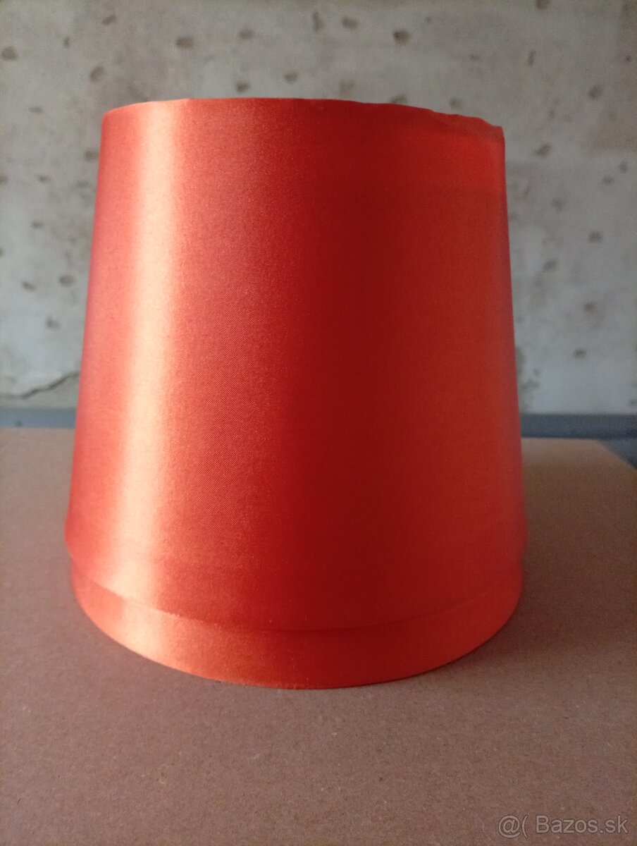 Tienidla na svetla - 8