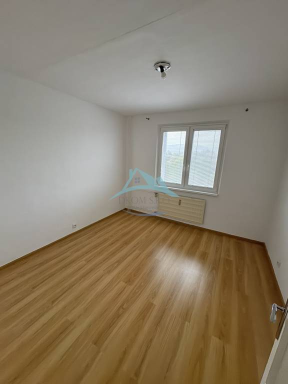 Na prenájom 3-izbový byt v Šahách – ul. Janka Kráľa - 8