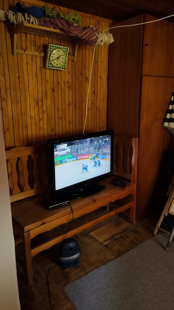 ČAŇA JAZERO / CHATA NA PREDAJ - 8