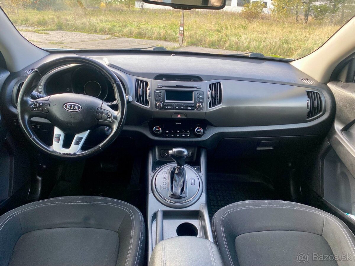 Kia Sportage 2.0 CRDI, 100 kW, automatic 4x4 - 8