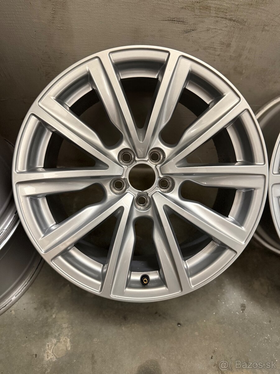 Hliníkové disky 5x100 R17 Audi A1 , Kamiq , Scala, Fabia - 8