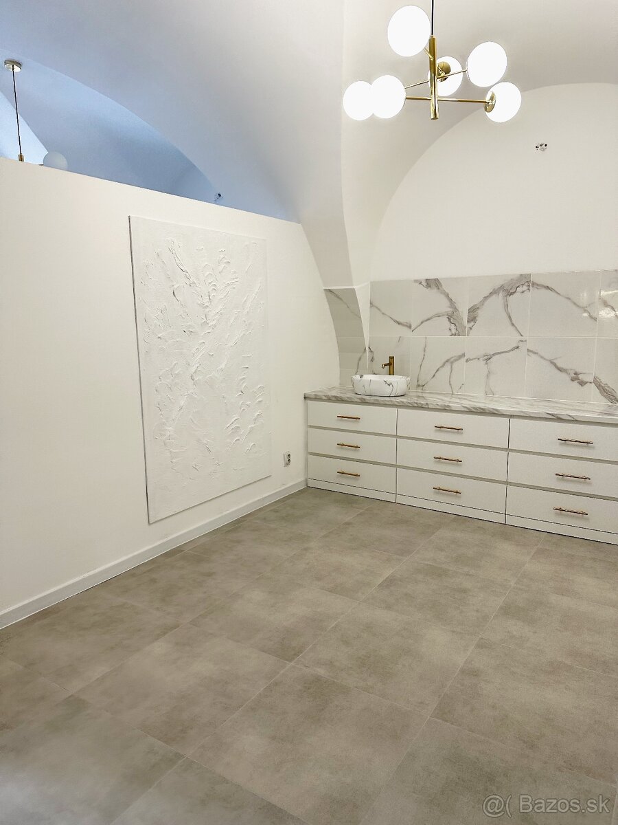 Prenajmem časť priestoru v beauty salóne - 8