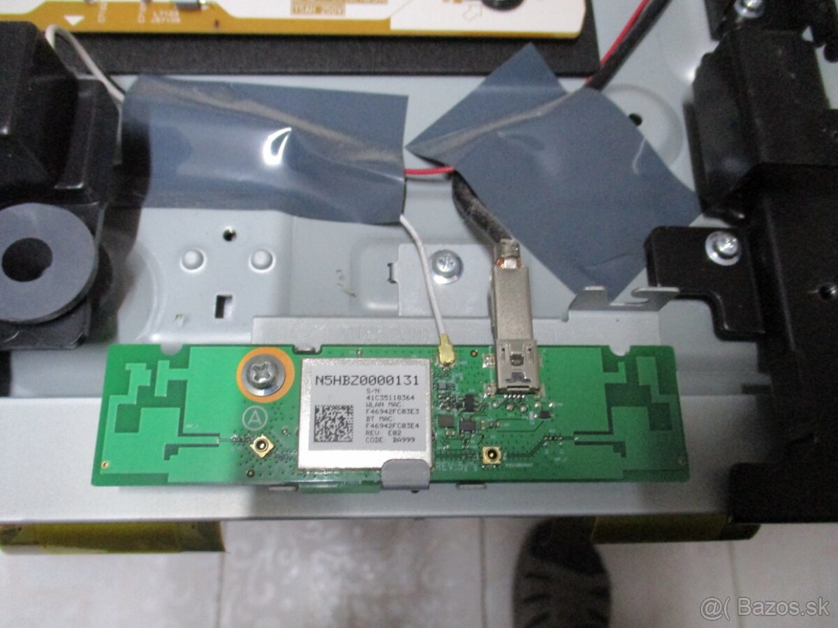 PANASONIC TX58HX810E - 8