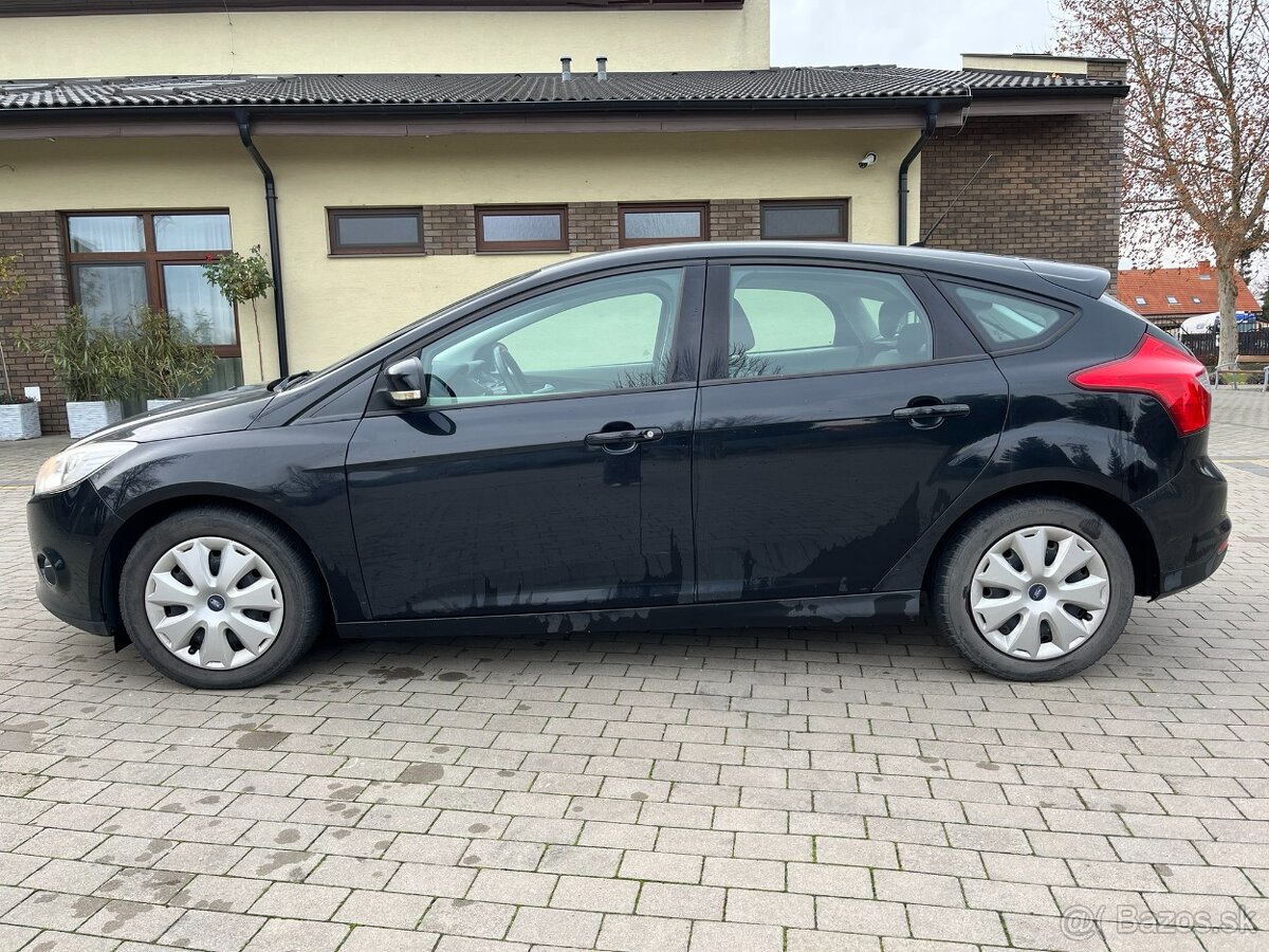Ford Focus 1.0 EcoBoost - 8