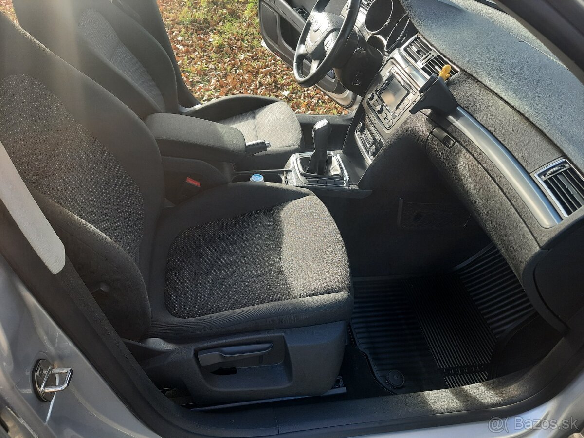 Škoda Superb II 2.0 TDI 103kW - 8