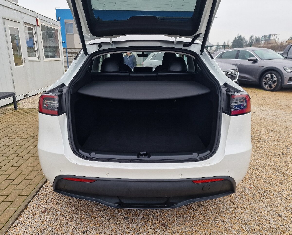 TESLA MODEL Y DUAL MOTOR LONG RANGE AWD - 8