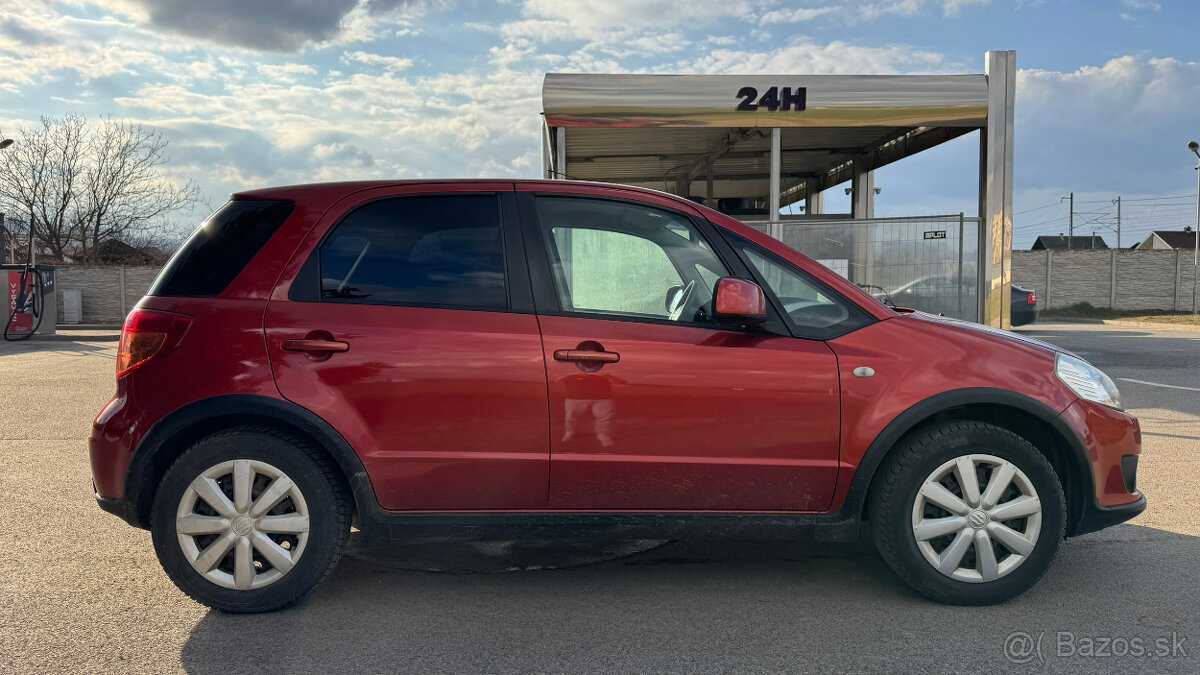 Suzuki SX4 1.5 SE Urban Line - 8