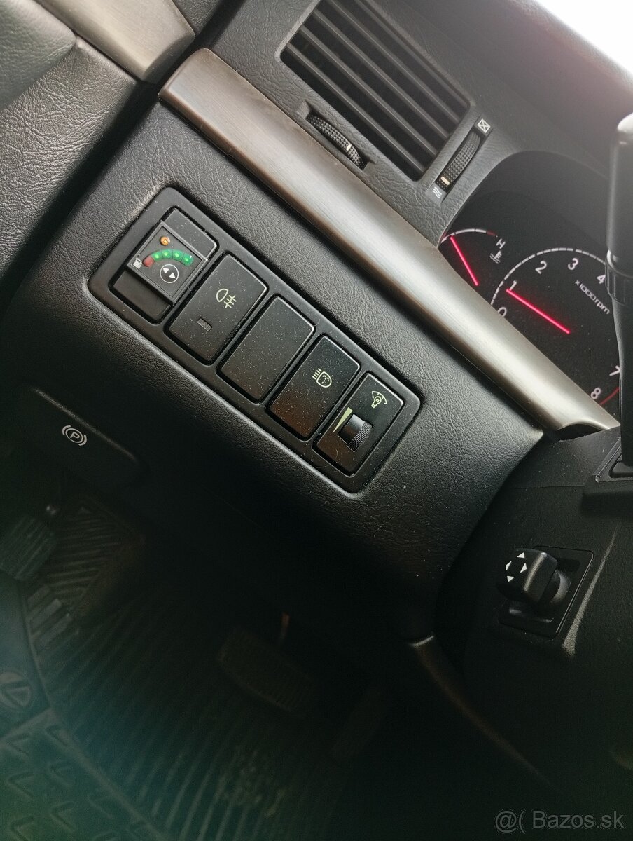 Kia Opirus 3.5 V6 LPG - 8