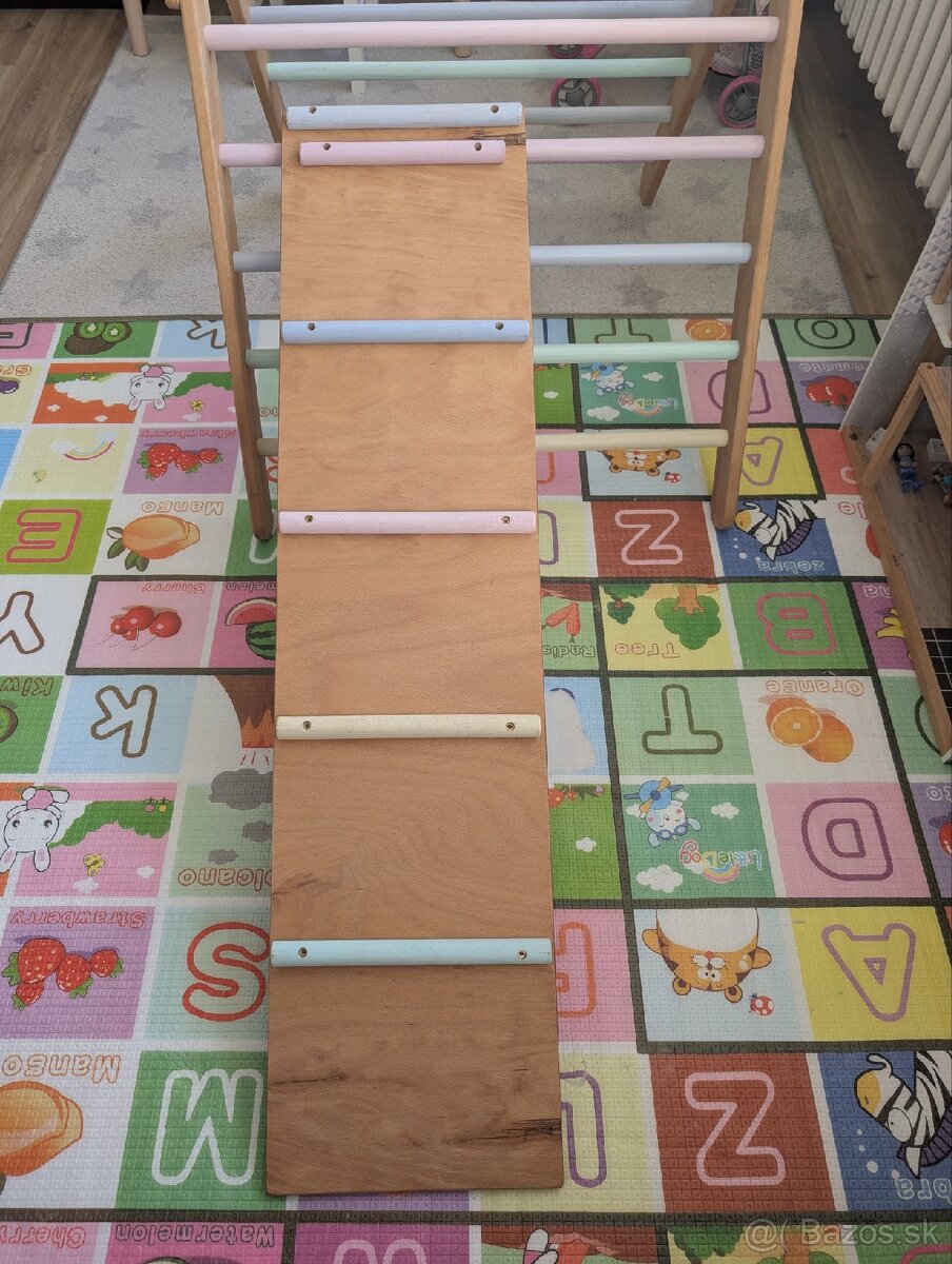 Piklerovej triangel s rebrikom/šmykľavkou - 8