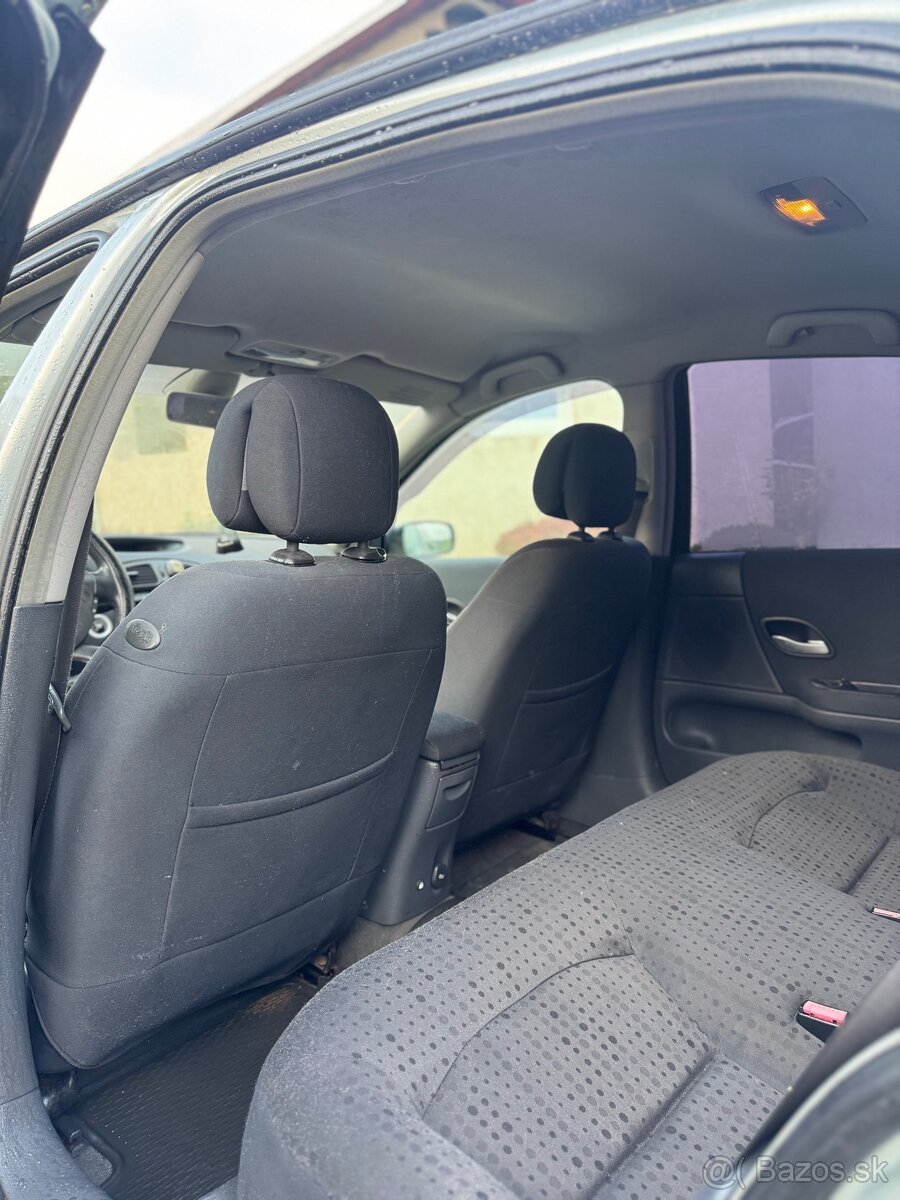 Predam Renault Laguna - 8