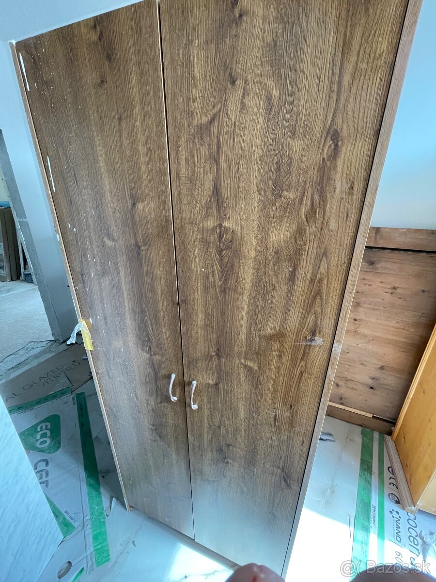 Zachovalý retronabytok - 8