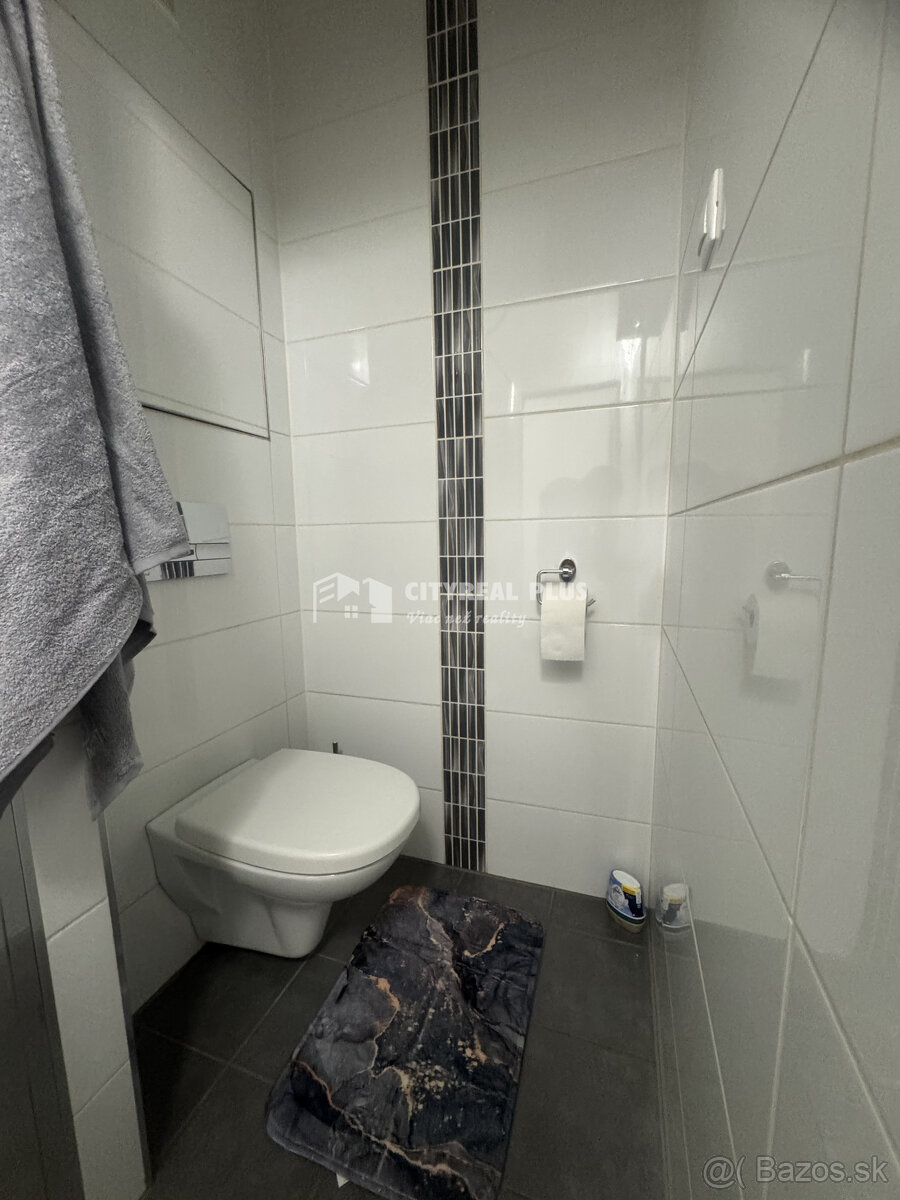Ponúkame Vám na prenájom zariadený 1 izbový byt v meste Nové - 8