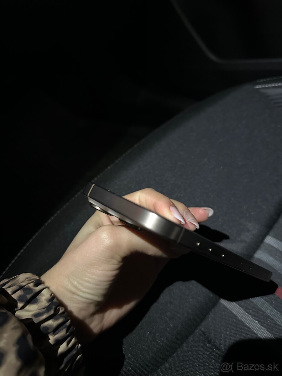 iPhone 16 Pro 256gb - 8