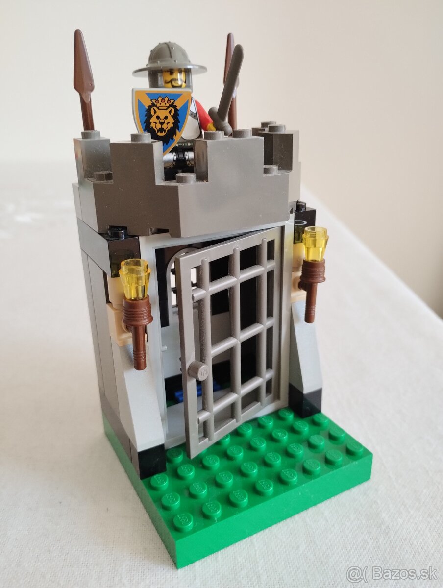 LEGO Castle 6094 Guarded Treasure s krabicou - 8