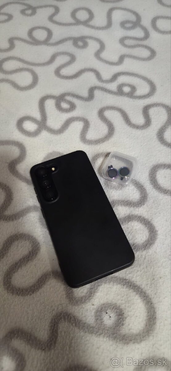 Samsung Galaxy S23 / 256GB - 8