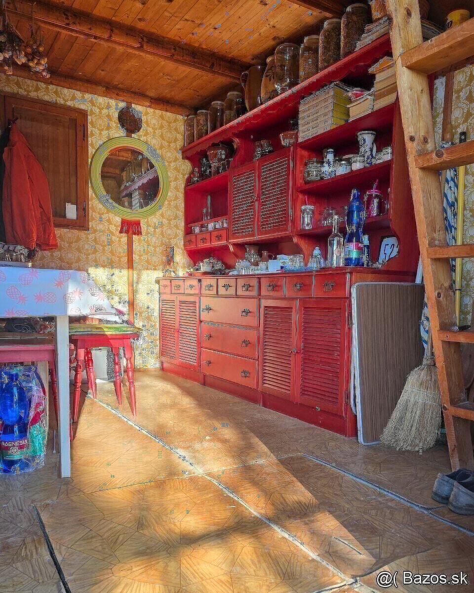 Útulná záhradná chatka - 8