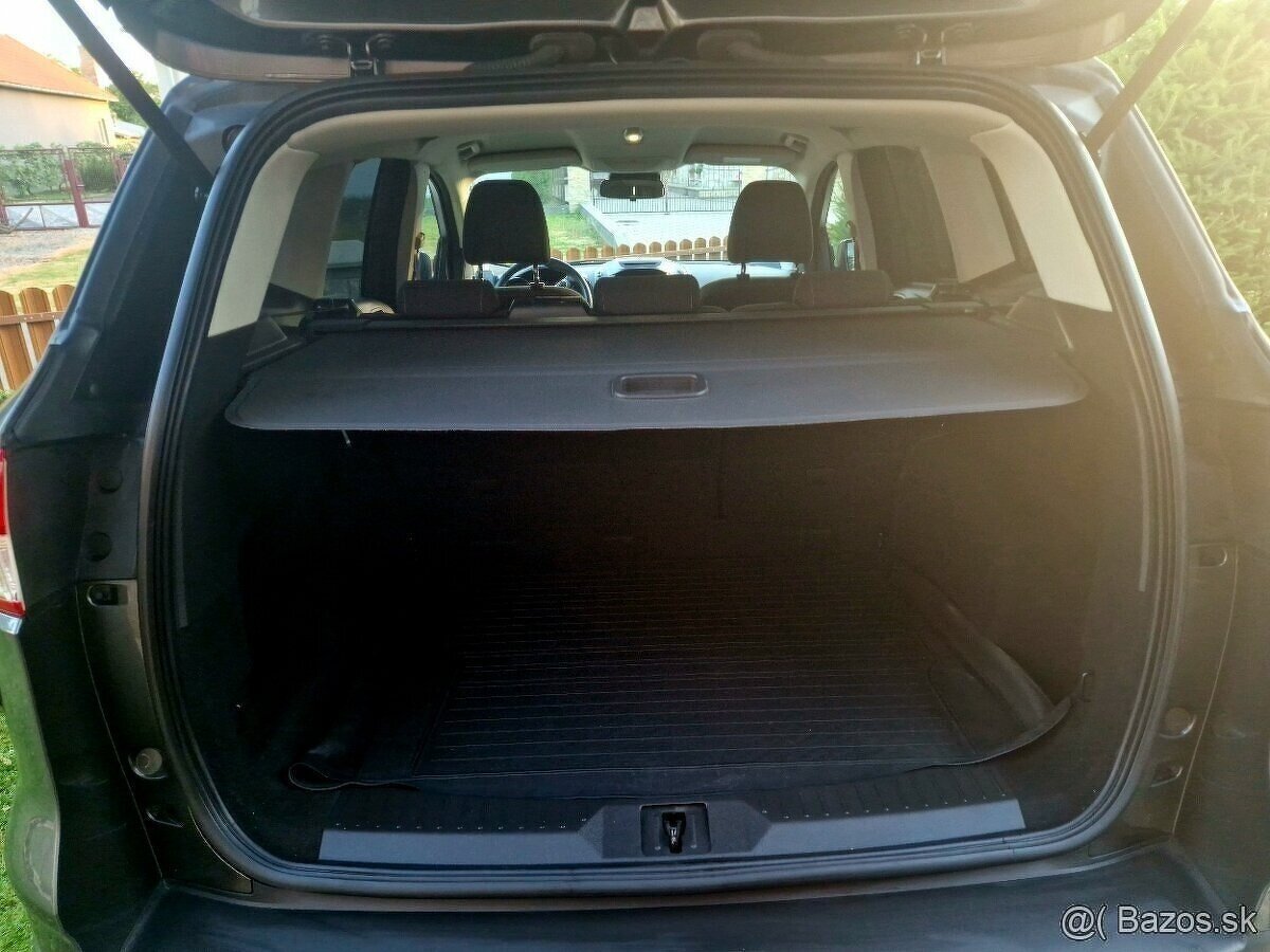 Predám Ford Kuga TDCi 2016 4x4 - 8