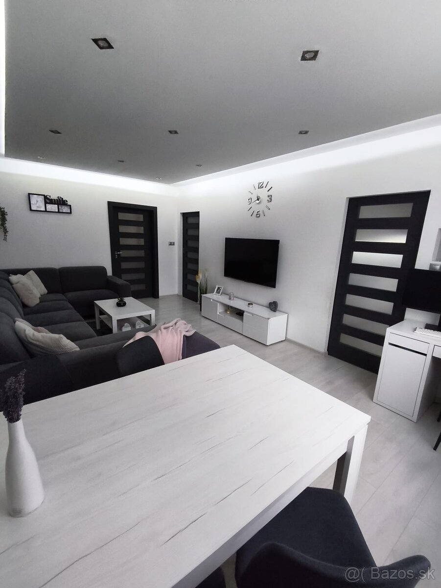 Predaj kompletne prerobeného 3 izbového bytu - 8