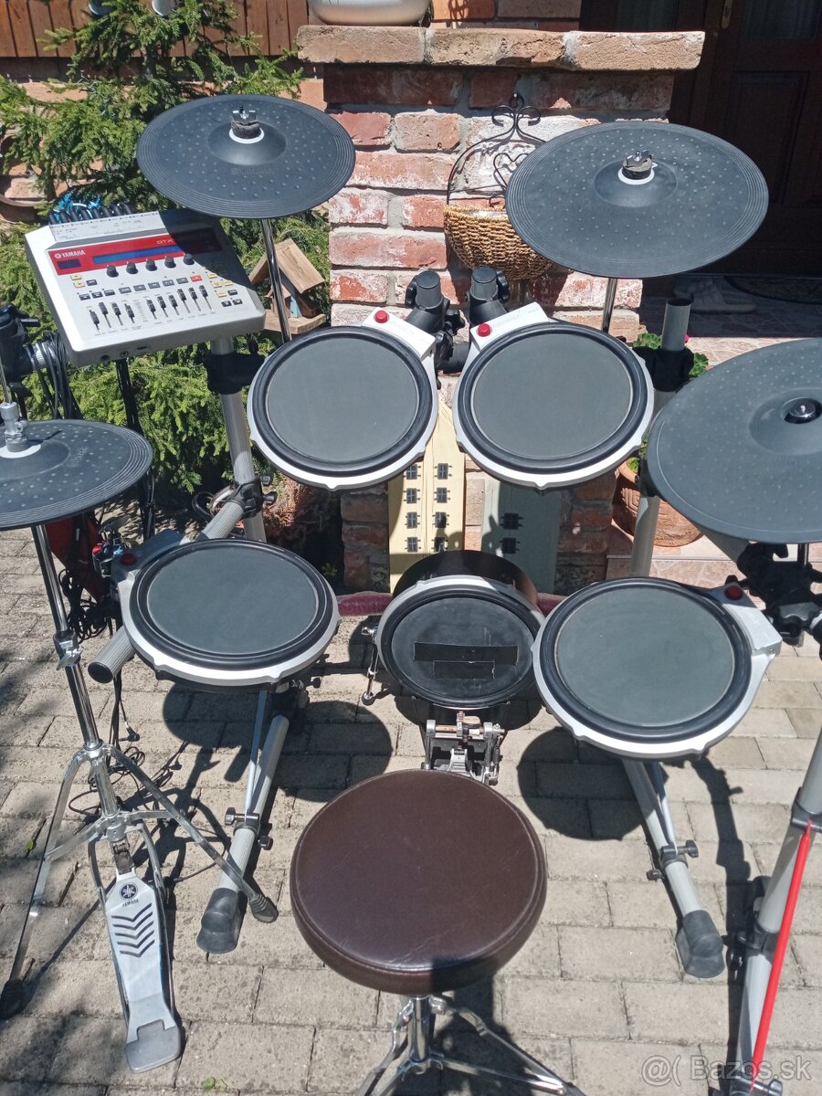 Predám el.bicie YAMAHA DTXtreme IIS - 8