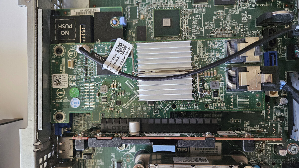 Server DELL PowerEdge R220 s i3 4. generácie - 8