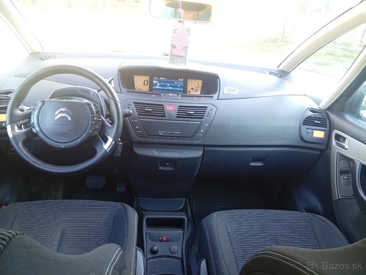 Citroen C4 Picasso facelift - 8