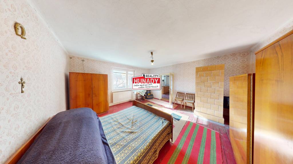 REZERVOVANÉ (1.125 m²) 2i DOMČEK S VEĽKÝM POZEMKOM - 8