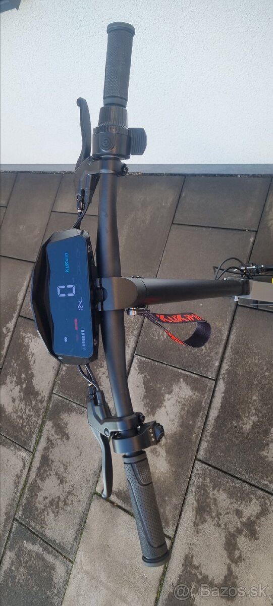 Elektrická kolobežka Kukirin G2 2025 s príslušenstvom - 8