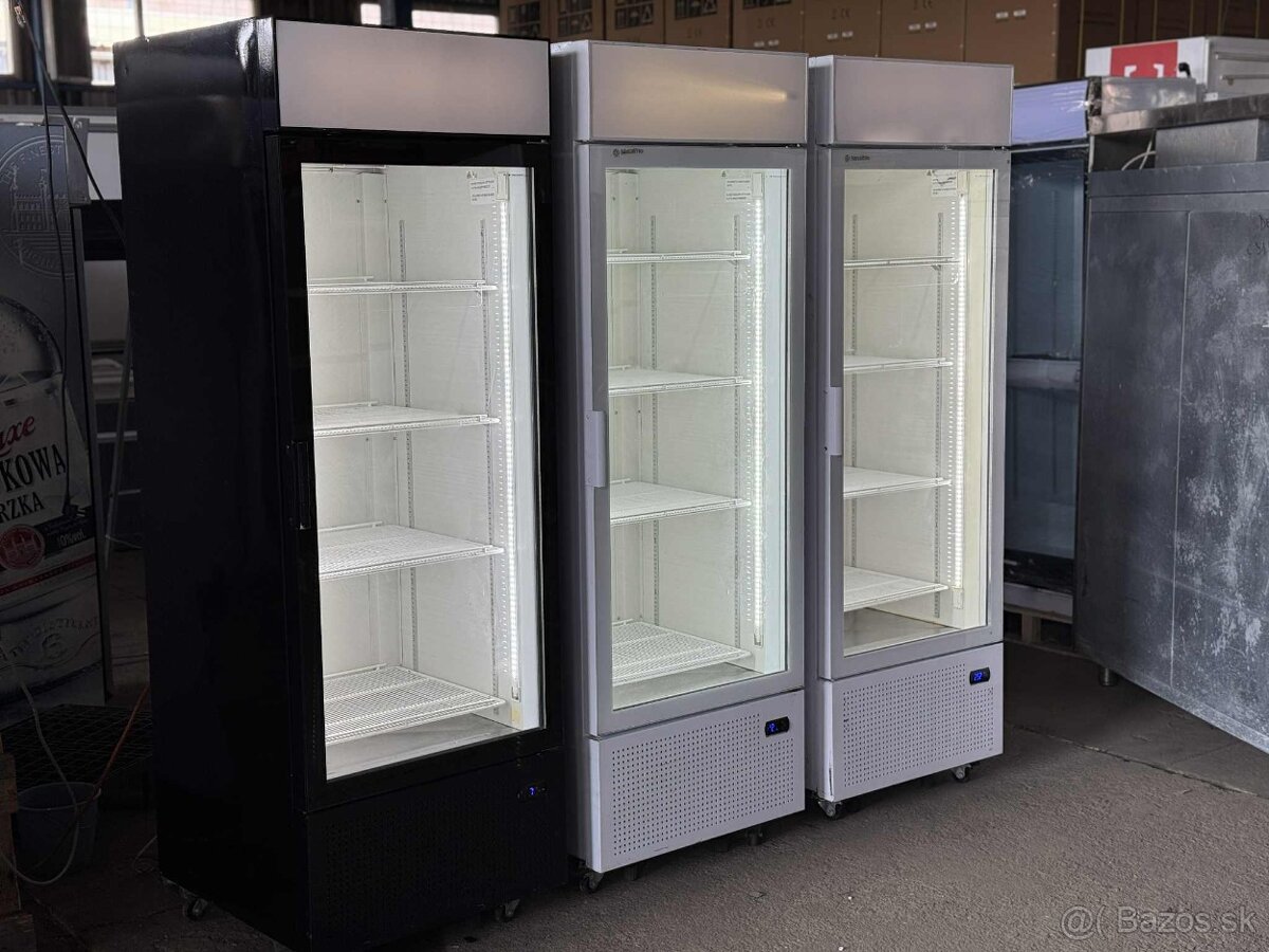 Prosklená lednice na přepravky 70x71x207cm - 8