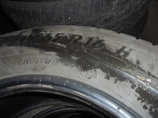 Semperit SPEED-GRIP 2 215/65 R 16 98H č.11z - 8