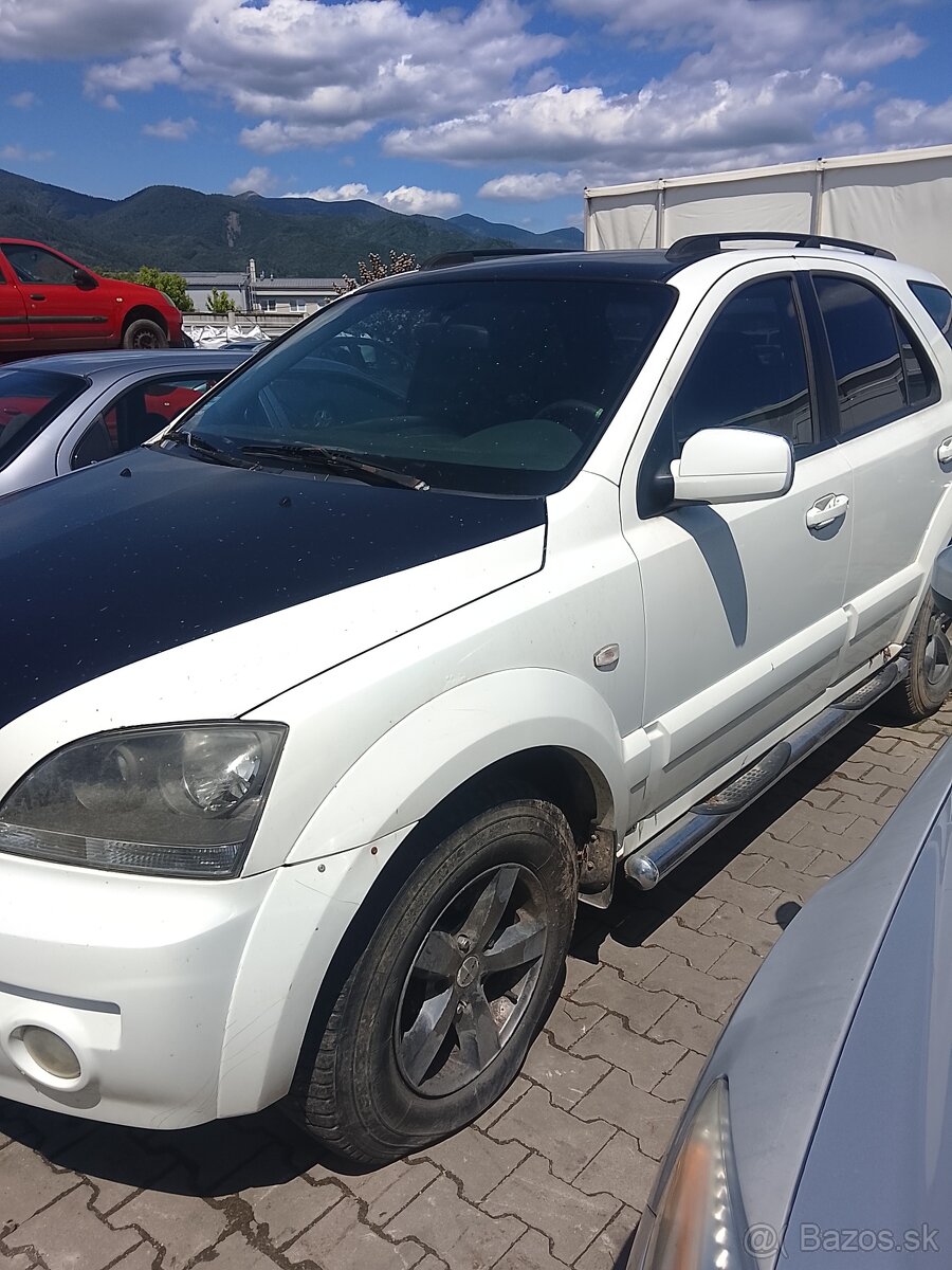 KIA SORENTO na náhradné diely - 8